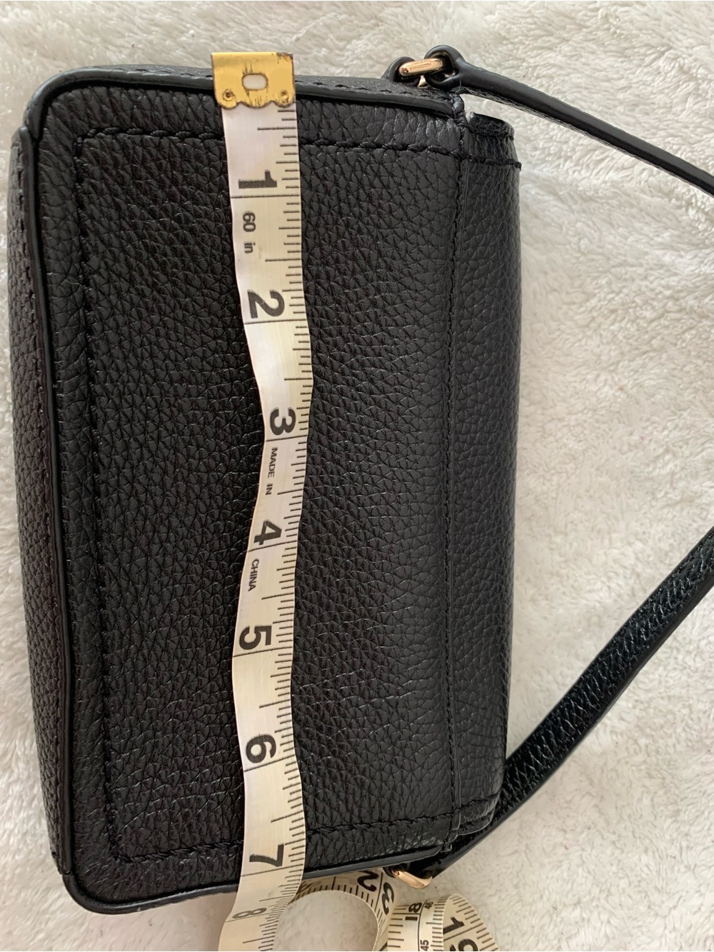 Marc Jacobs Black Pebbled Leather Mini Crossbody with Gold Logo - Picture 6 of 6